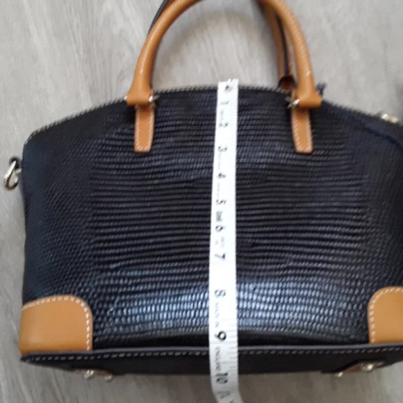 COPY - Dooney & Bourke Charli Dome Satchel/Crossbody SOLD! - Picture 9 of 14
